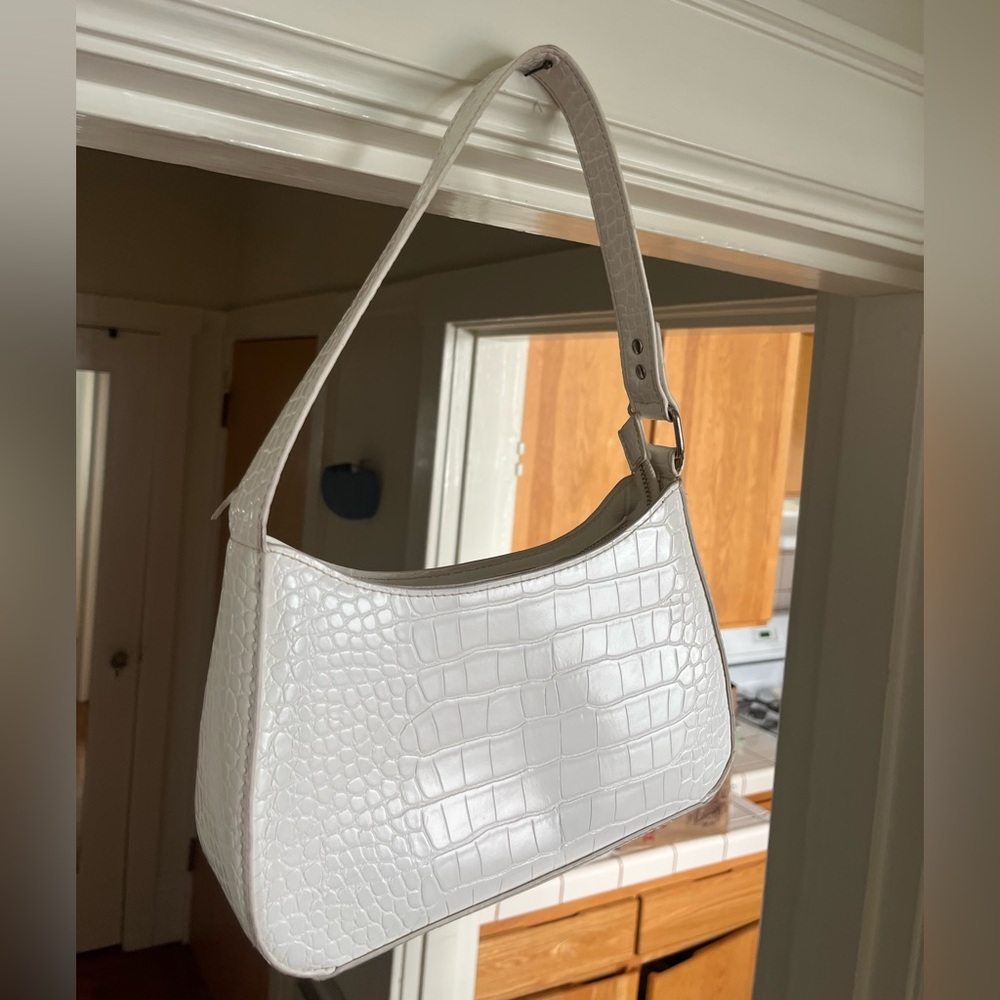 Urban Outfitters | Crocodile White Shoulder Purse